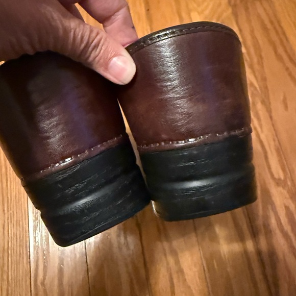 Dansko Men's Dark Brown Leather Slip-Ons - Picture 3 of 6